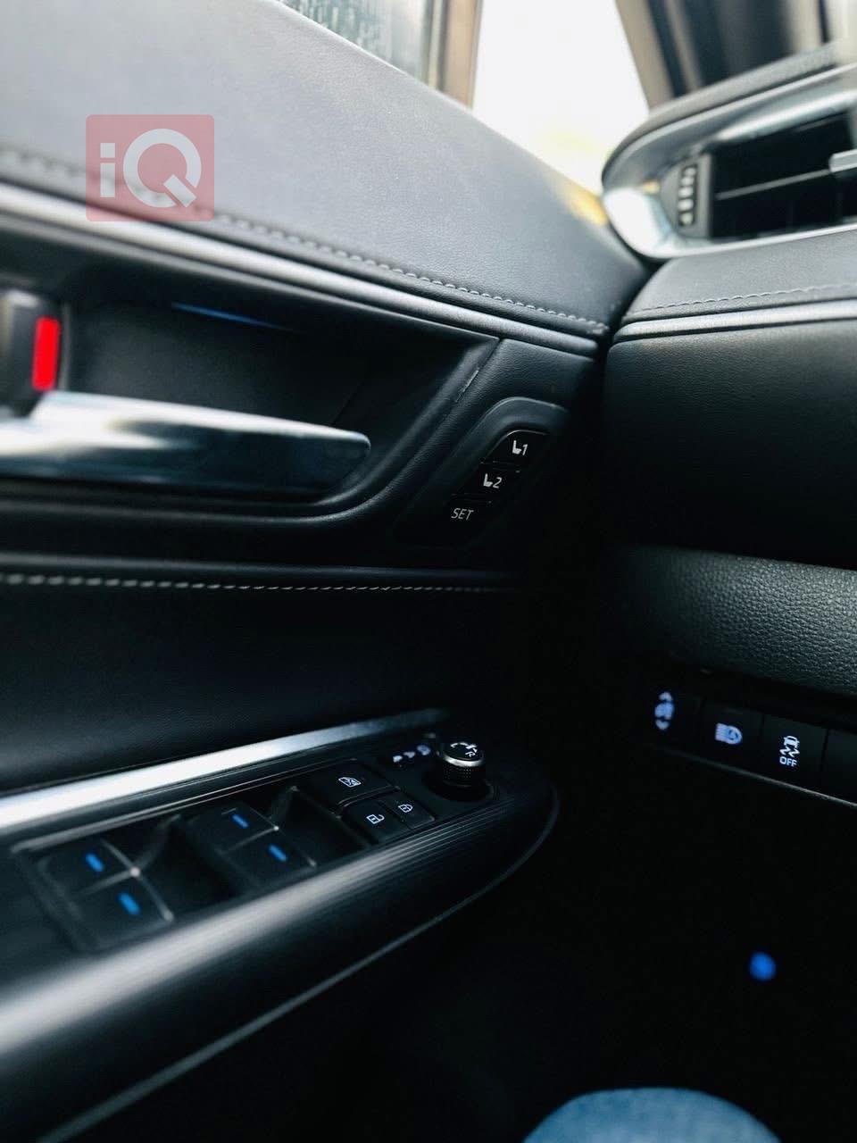 تويوتا فنزا